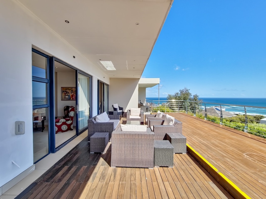 To Let 7 Bedroom Property for Rent in Camps Bay Western Cape